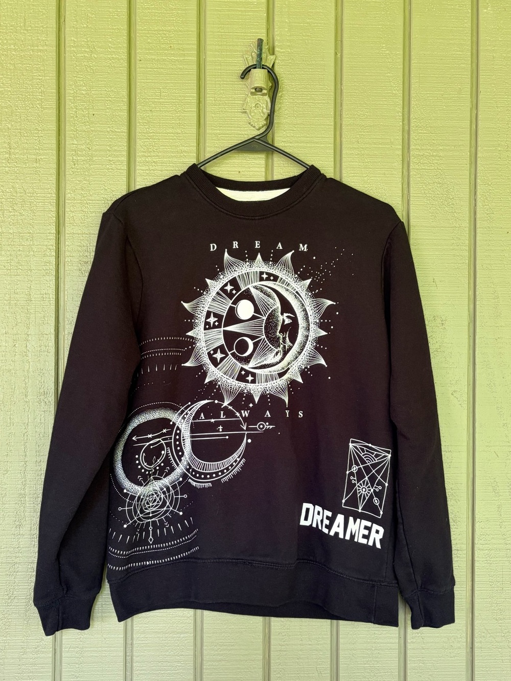 Blind Rooster Celestial Dreamer Graphic Crewneck Sweatshirt Black Sun Moon Small